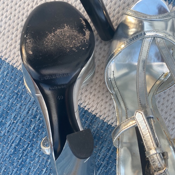 Burberry Silver Metallic pumps, chunky! Excellent Condition! Size ❤️🔥 - Picture 8 of 11
